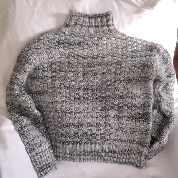 New without tag Gap sweater small - Picture 2 of 8